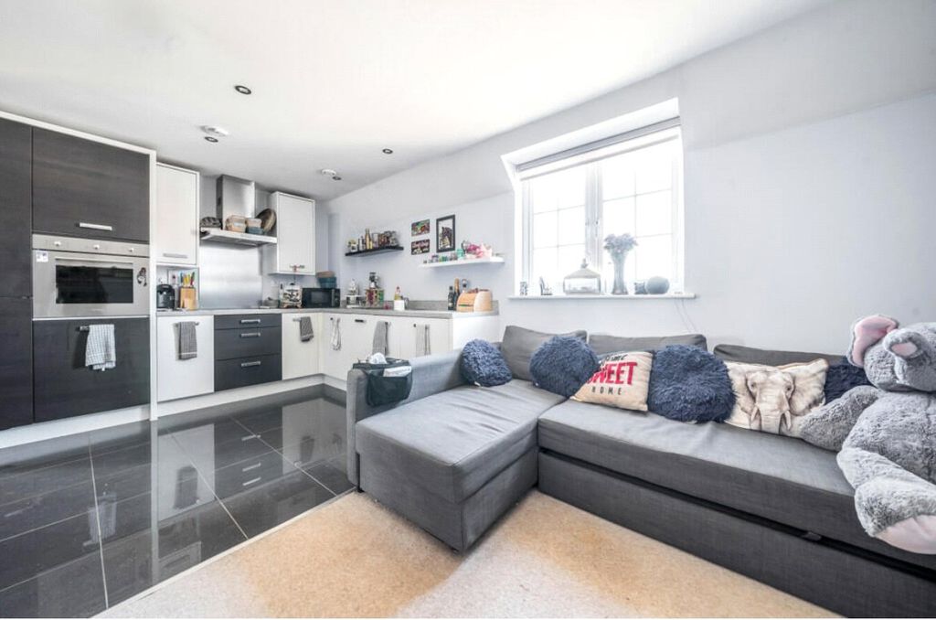Property photo 3 of 9 Fc3