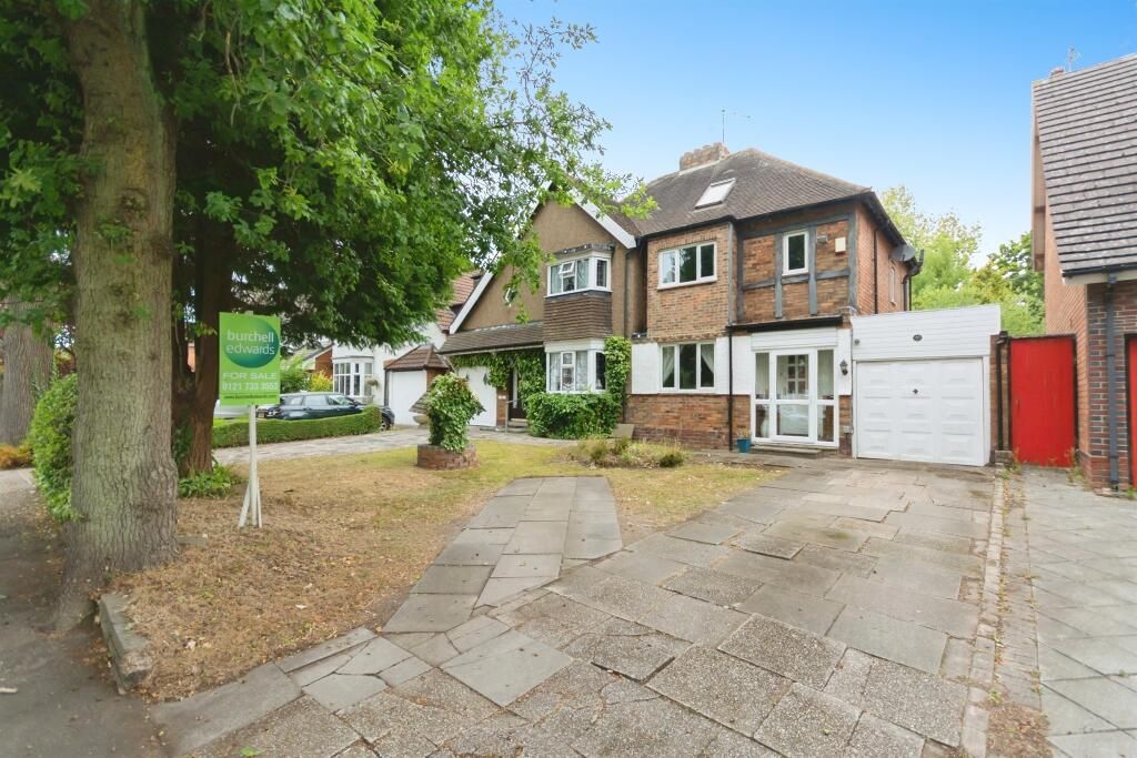 Property photo 2 of 13 Front