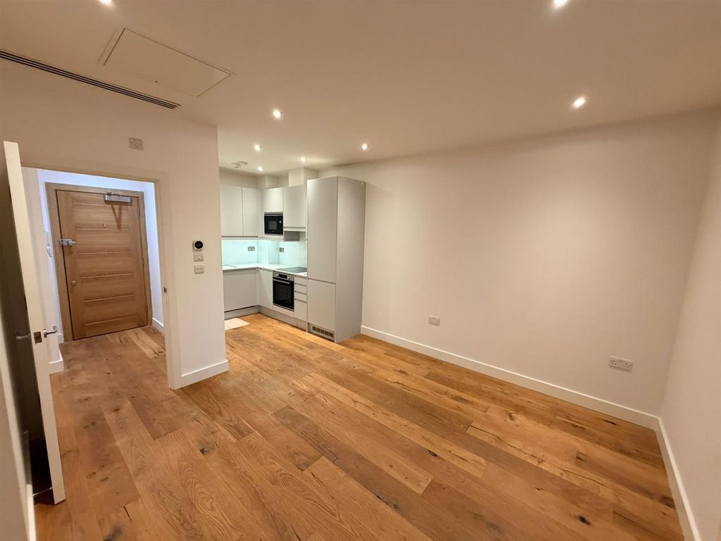 Property photo 2 of 7 Vista Court Flat 41  Ll.Jpeg