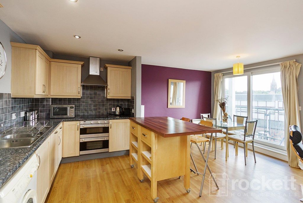 Property photo 2 of 25 Picture 2