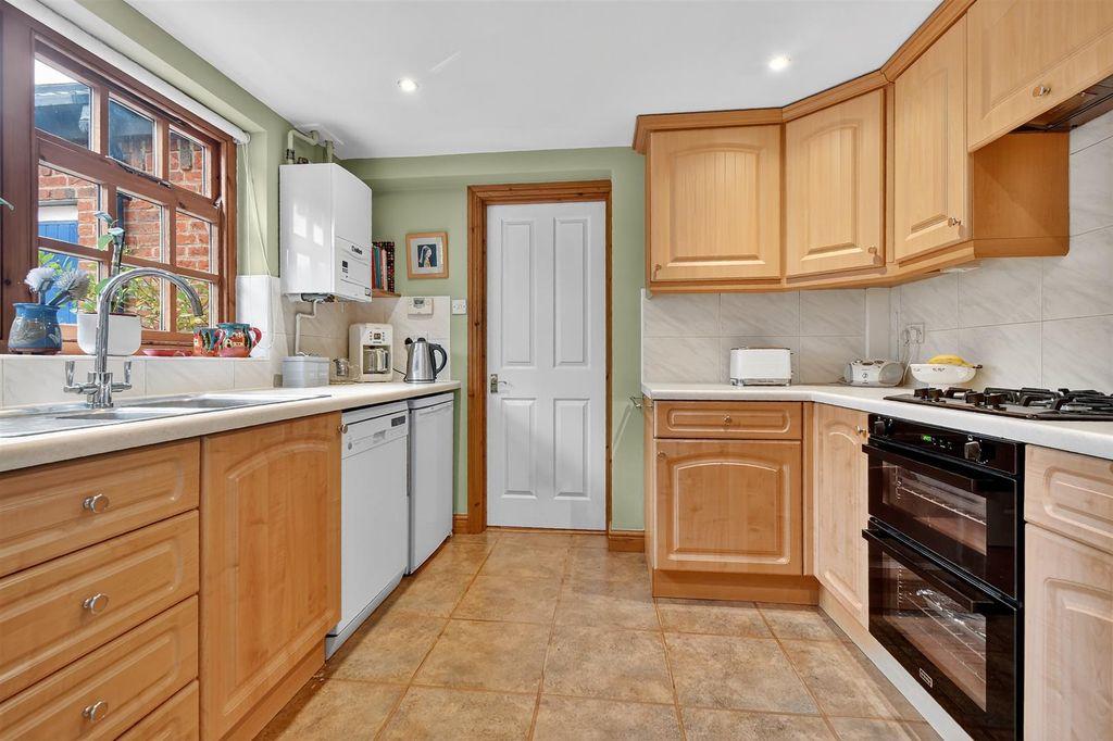 Property photo 2 of 14 Dsc_2443.Jpg