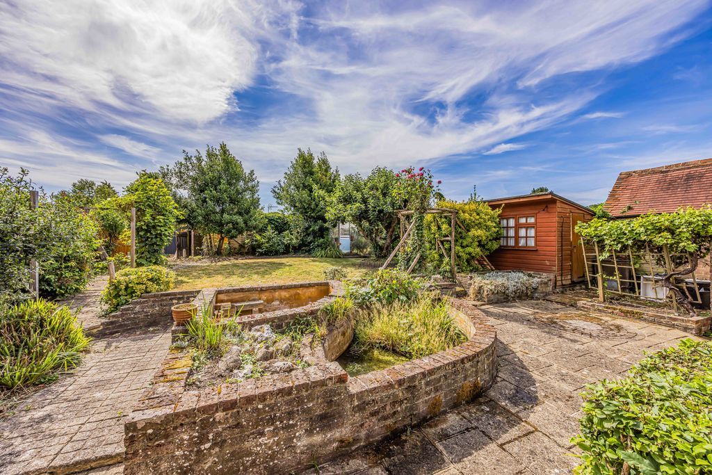 Property photo 2 of 19 Photo 15