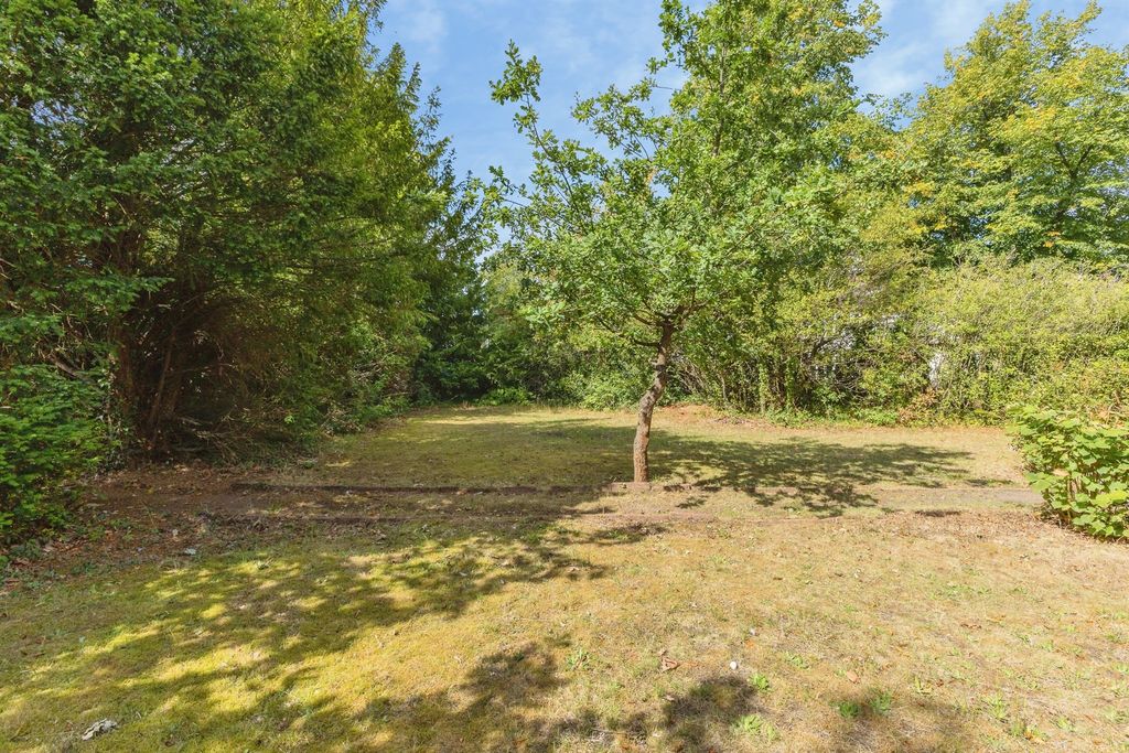 Property photo 2 of 22