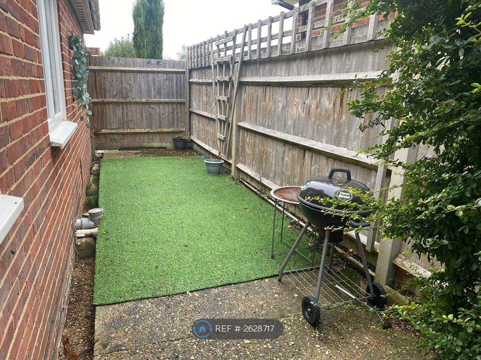Property photo 3 of 11