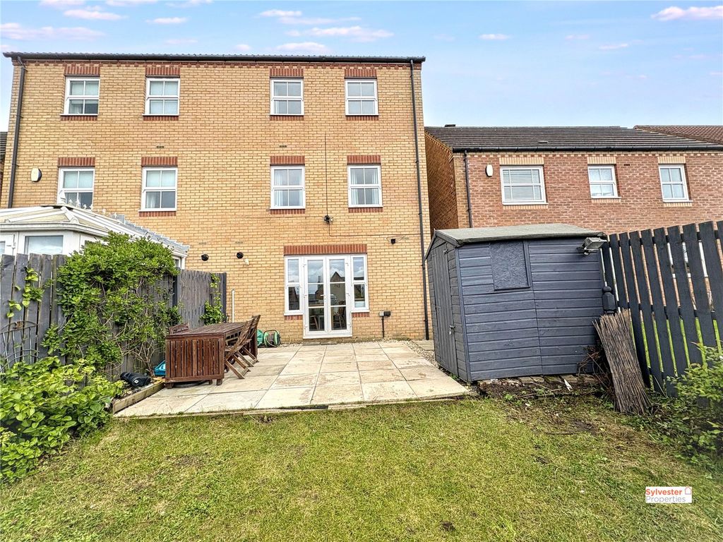 Property photo 1 of 34 Picture No. 38