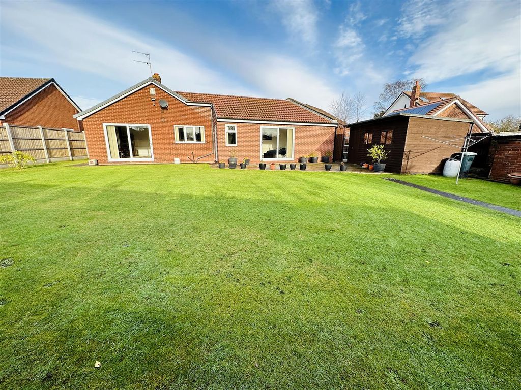 Property photo 3 of 21 Rear