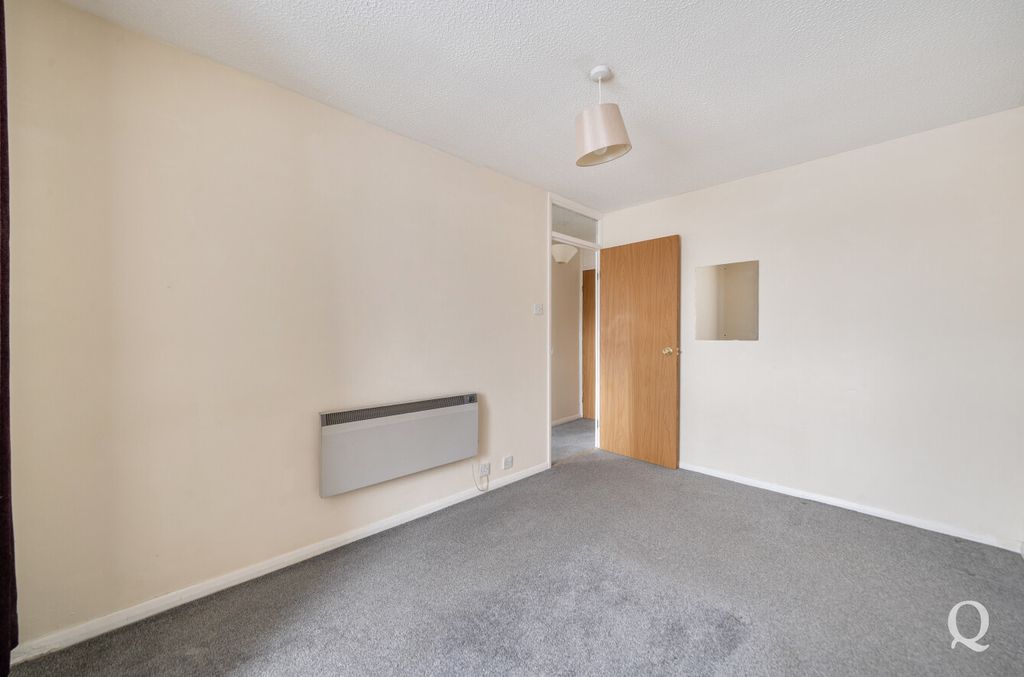 Property photo 3 of 9 A0Cbc11F-370E-422...