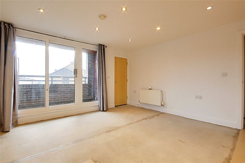 Property photo 3 of 13 Picture No. 04