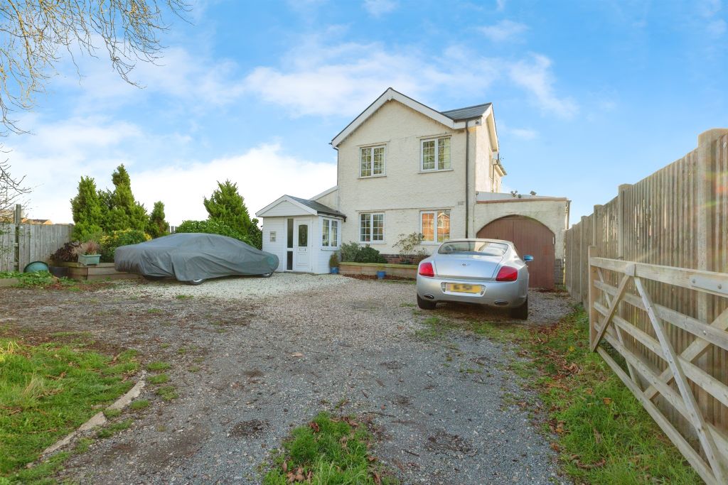 Property photo 1 of 23