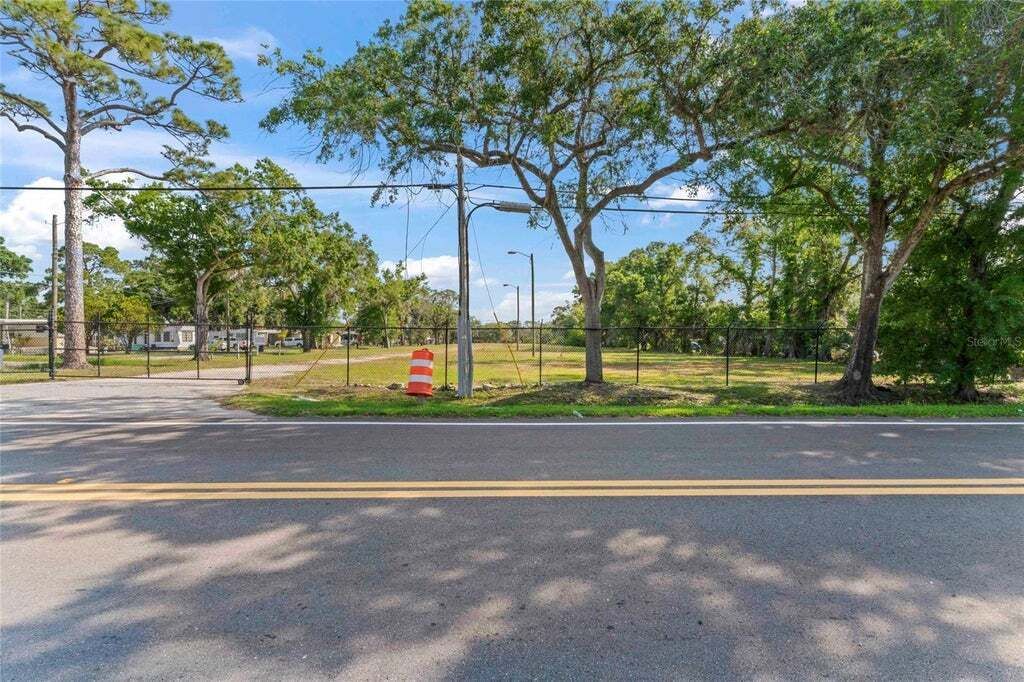 Property photo 2 of 20 <Alttext/>