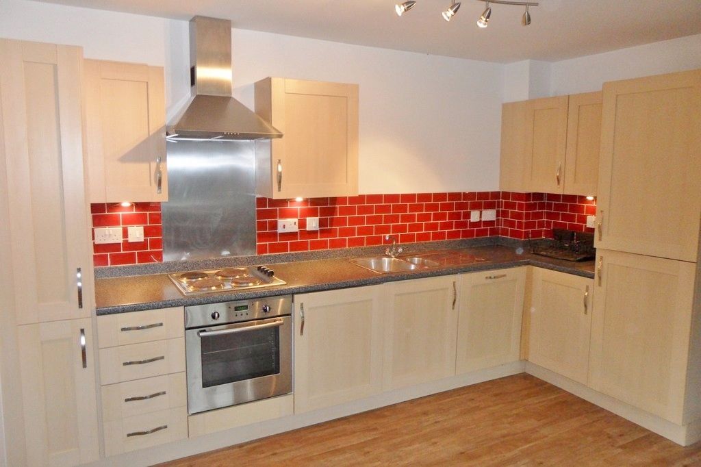 Property photo 3 of 7