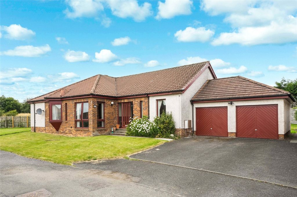 Property photo 1 of 17 Picture No. 24