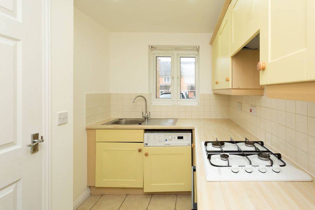 Property photo 3 of 20