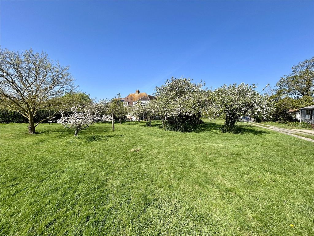 Property photo 3 of 20 Picture No. 32