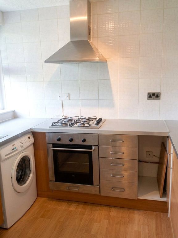 Property photo 3 of 8 Picture No. 01