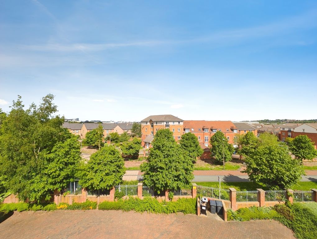 Property photo 1 of 10 Pbox-Img.Jpg