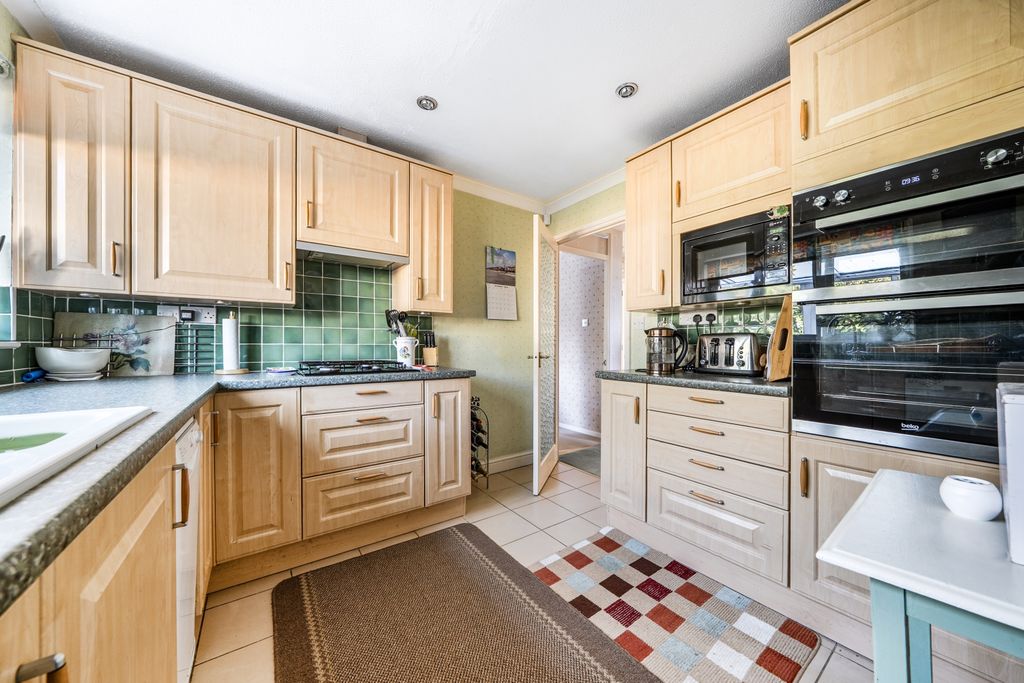 Property photo 3 of 11 1526983 (7)