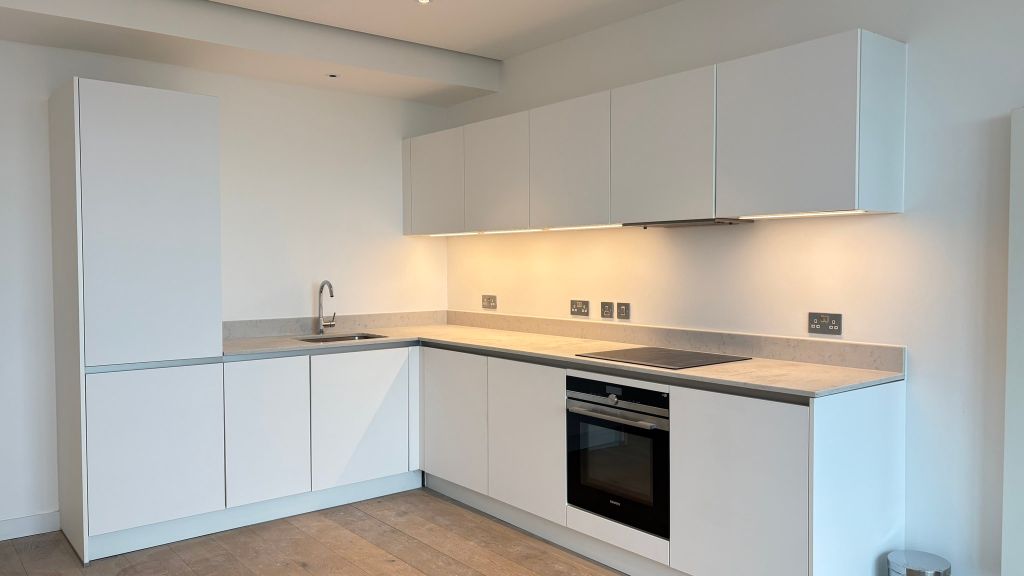 Property photo 2 of 13 Kitchen