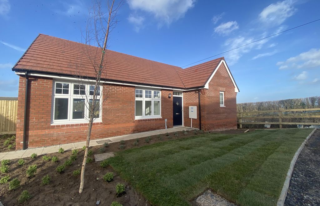 Property photo 1 of 10 Bevan