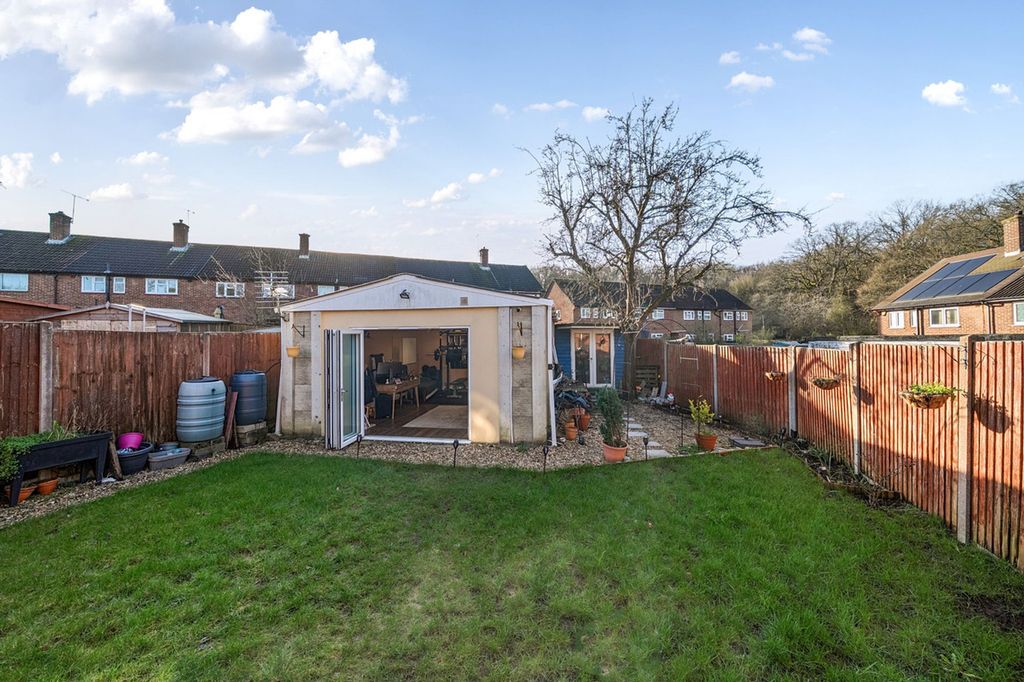 Property photo 3 of 20