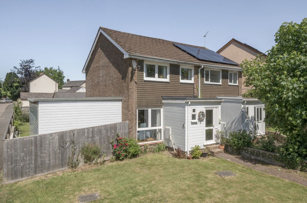 Property photo 1 of 18 1