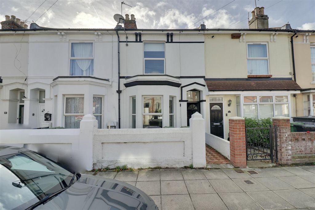 Property photo 2 of 21 007228A1-4C51-4A9D-9Fe2-Cf1B202B1517_1_201_A.Jpeg