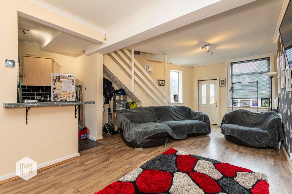 Property photo 2 of 16 Picture No. 04