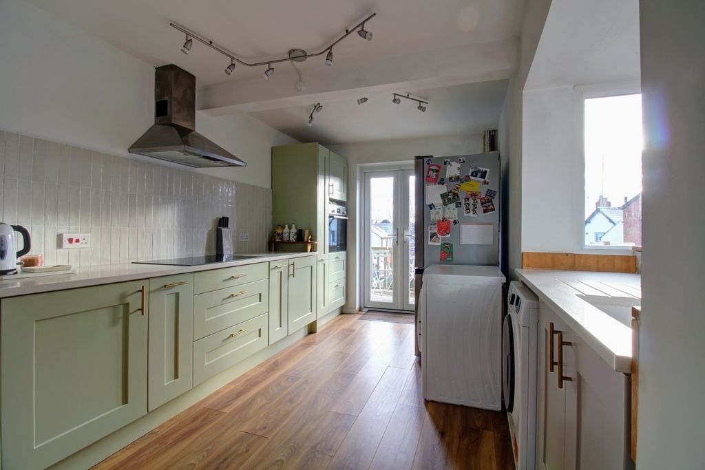 Property photo 3 of 12 Albion Street Kenilworth Matt Clinton Ewemove Keni