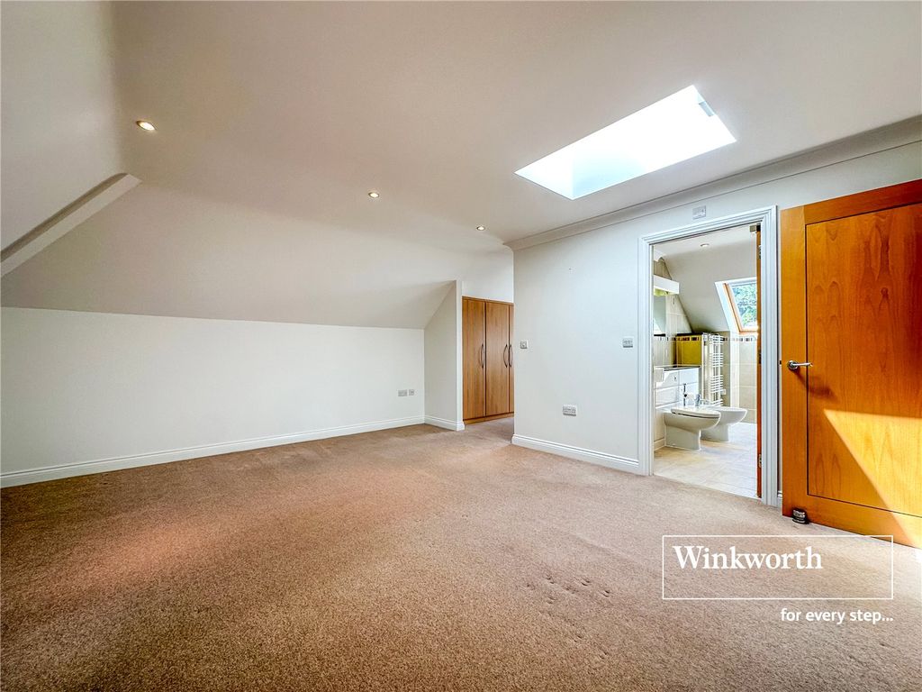 Additional image 9 of 3 bed flat for saleGolf Links Road, Ferndown, Dorset BH22