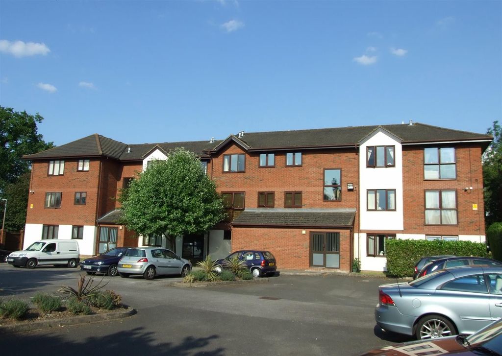 Property photo 1 of 6 Wyvern Pl New.Jpg