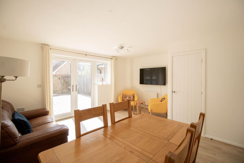 Property photo 3 of 15 Img_0705.Jpg