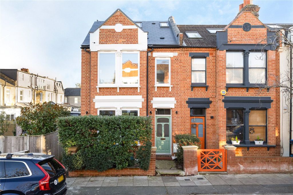 Property photo 1 of 15 Front Exterior