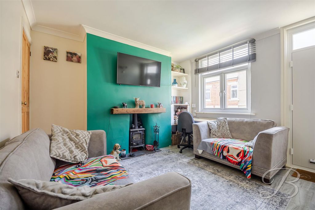 Property photo 3 of 36 Ccltd-4.Jpg