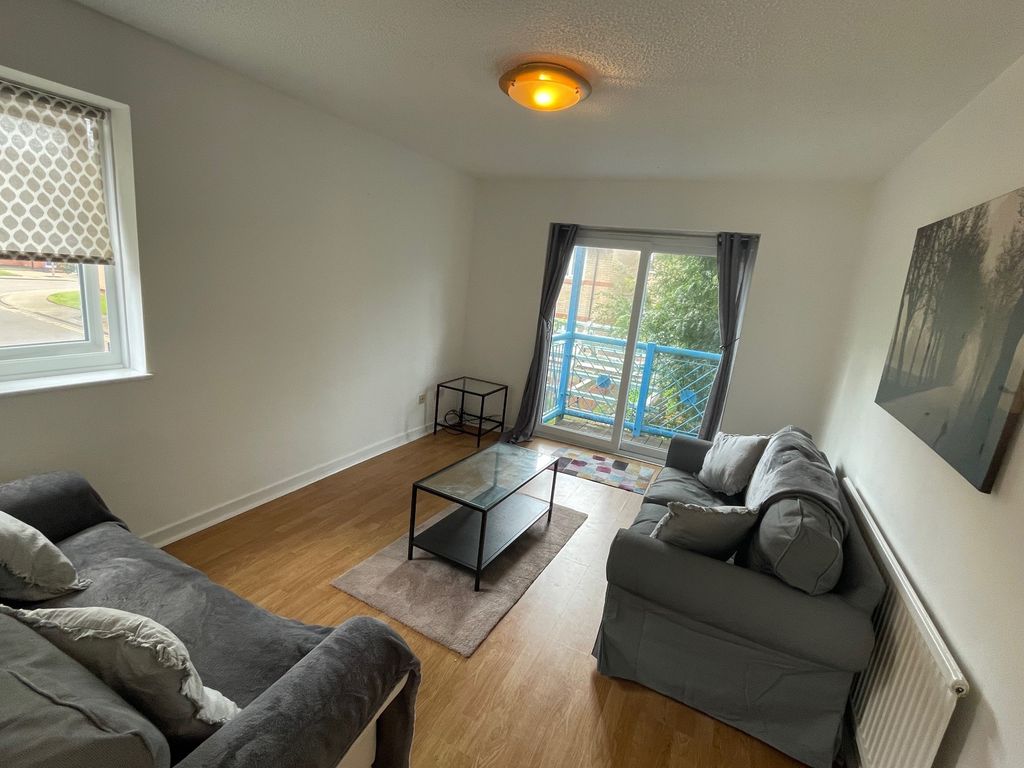 Property photo 2 of 6