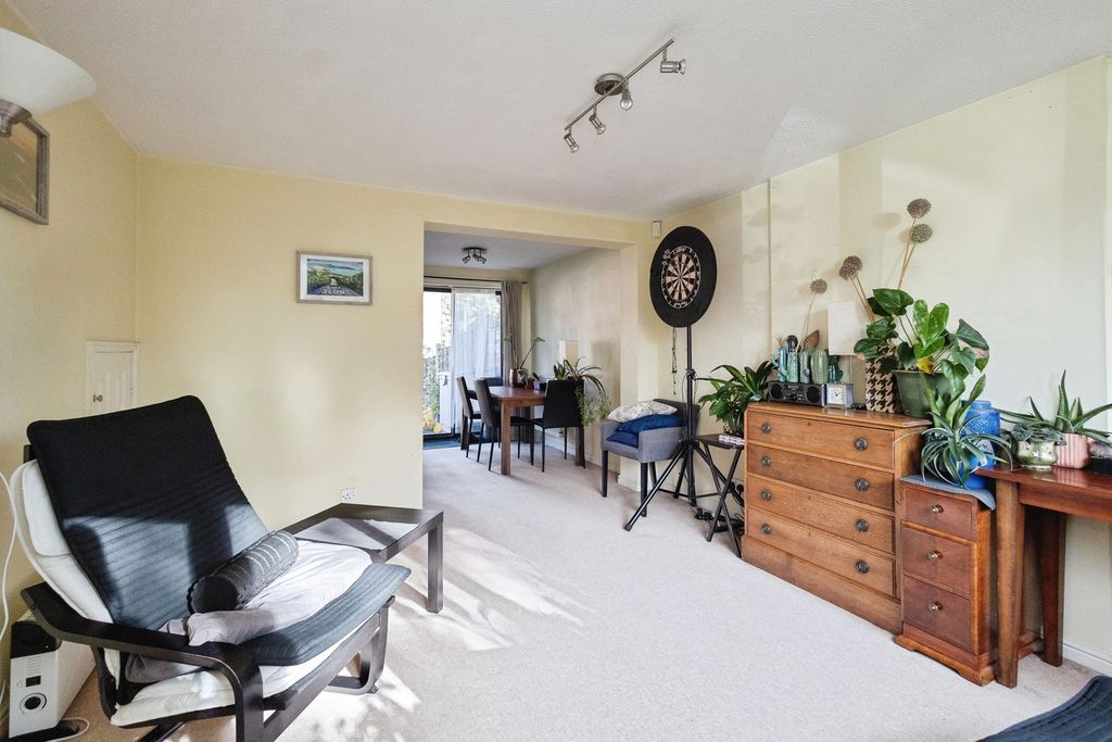 Property photo 2 of 26 Pbox-Img.Jpg