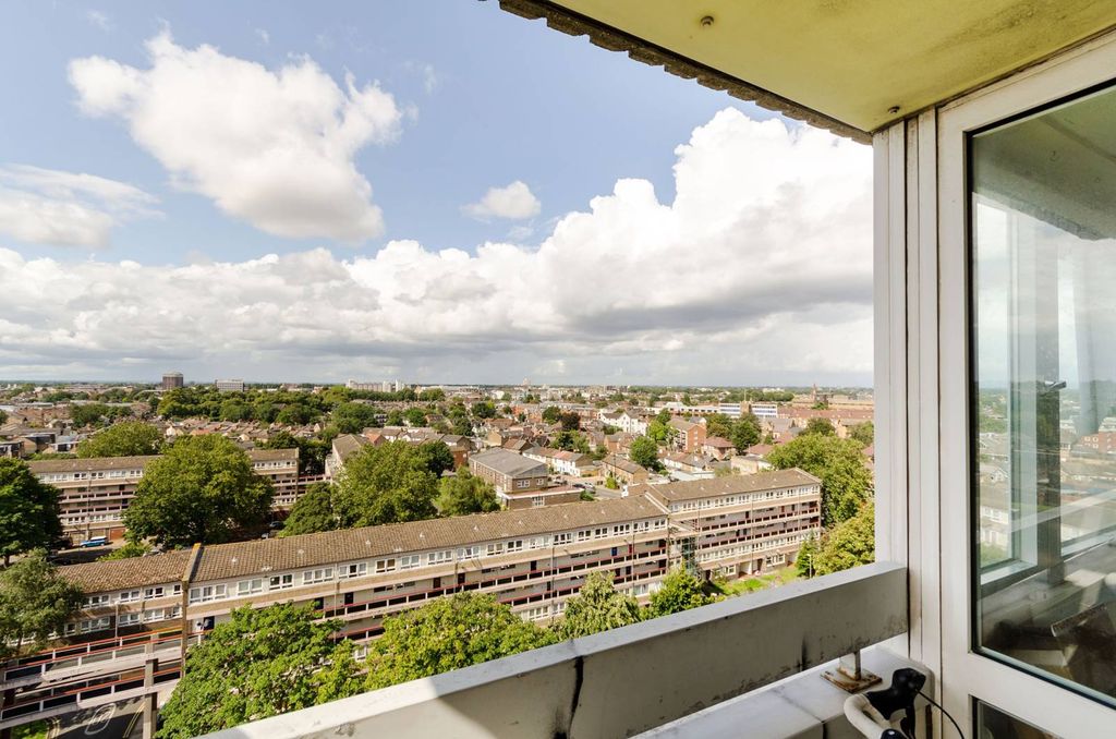 Property photo 3 of 5