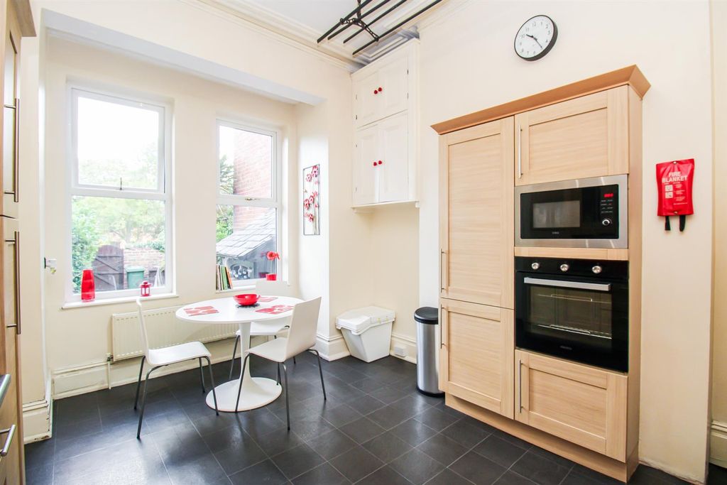 Property photo 3 of 26 Ground Floor Kitchen/Diner