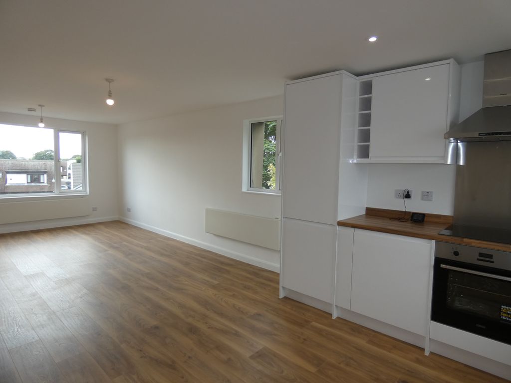 Property photo 1 of 24 Kitchen / Lounge