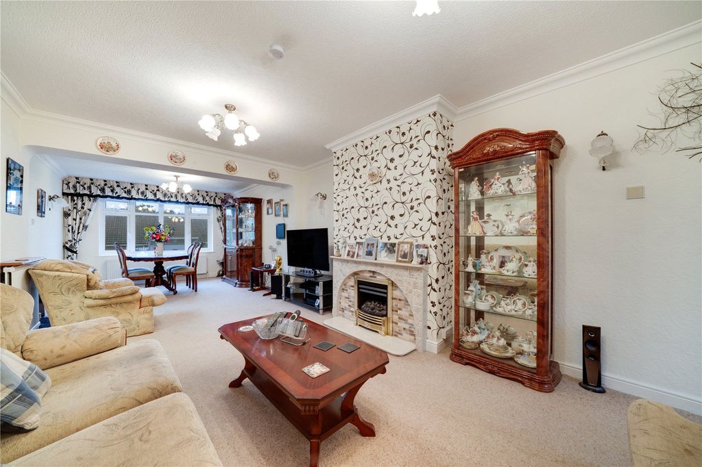 Property photo 3 of 21 Picture No. 07