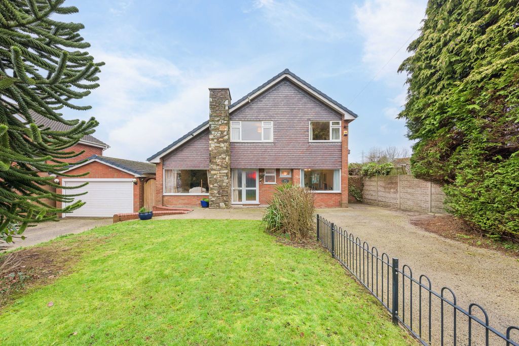 Property photo 1 of 37