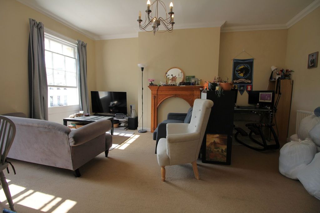 Property photo 2 of 6 Picture No. 02