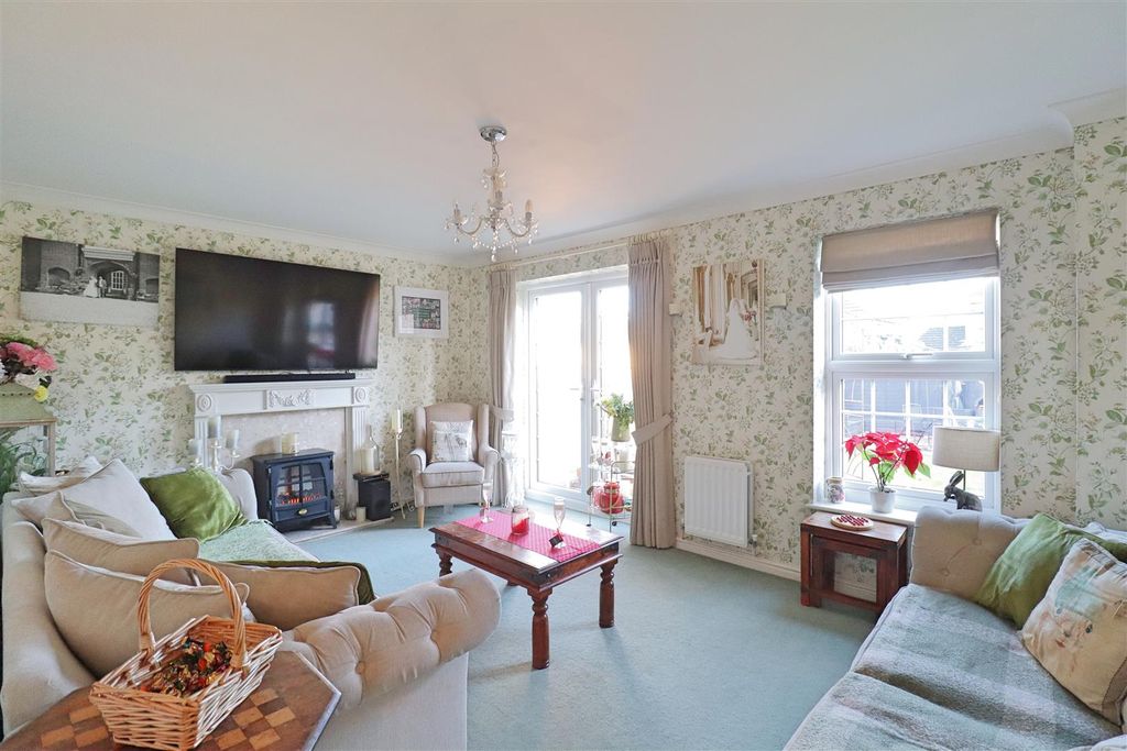 Property photo 2 of 16 Img_2286.Jpg