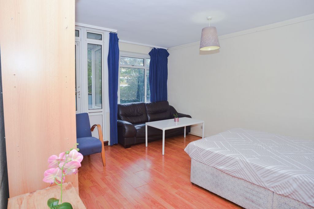 Property photo 1 of 26