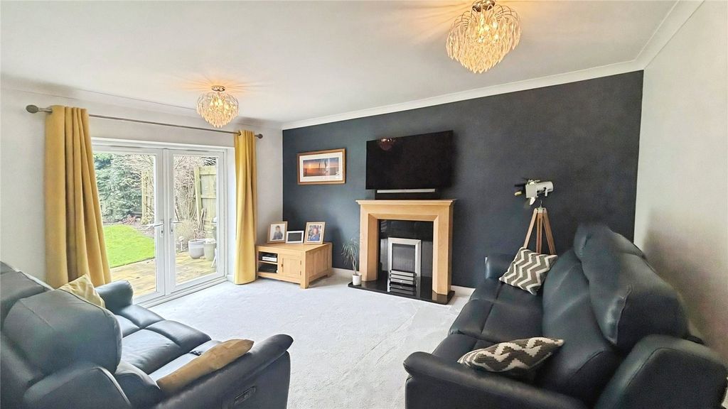 Property photo 3 of 18 Picture No. 32