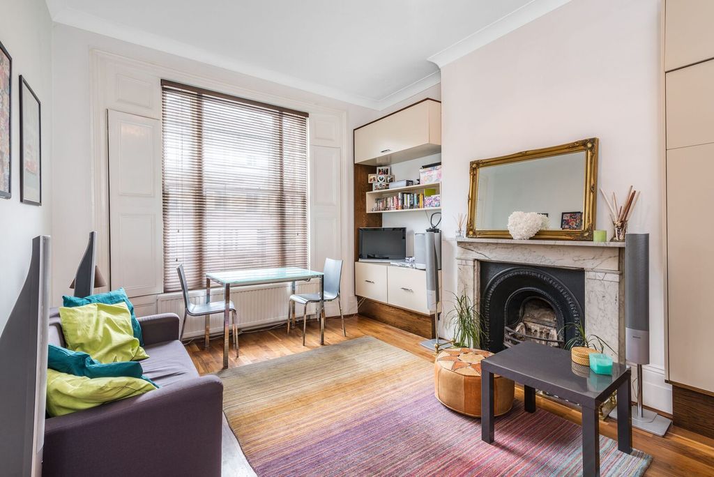 Property photo 1 of 6