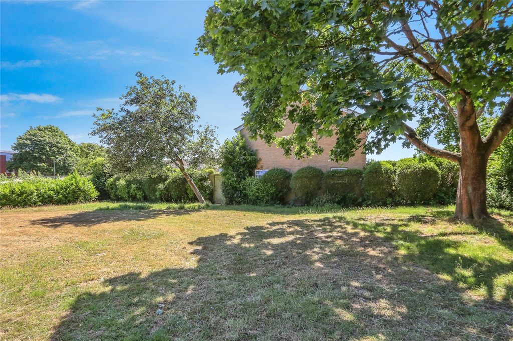 Property photo 3 of 18 Picture No. 24
