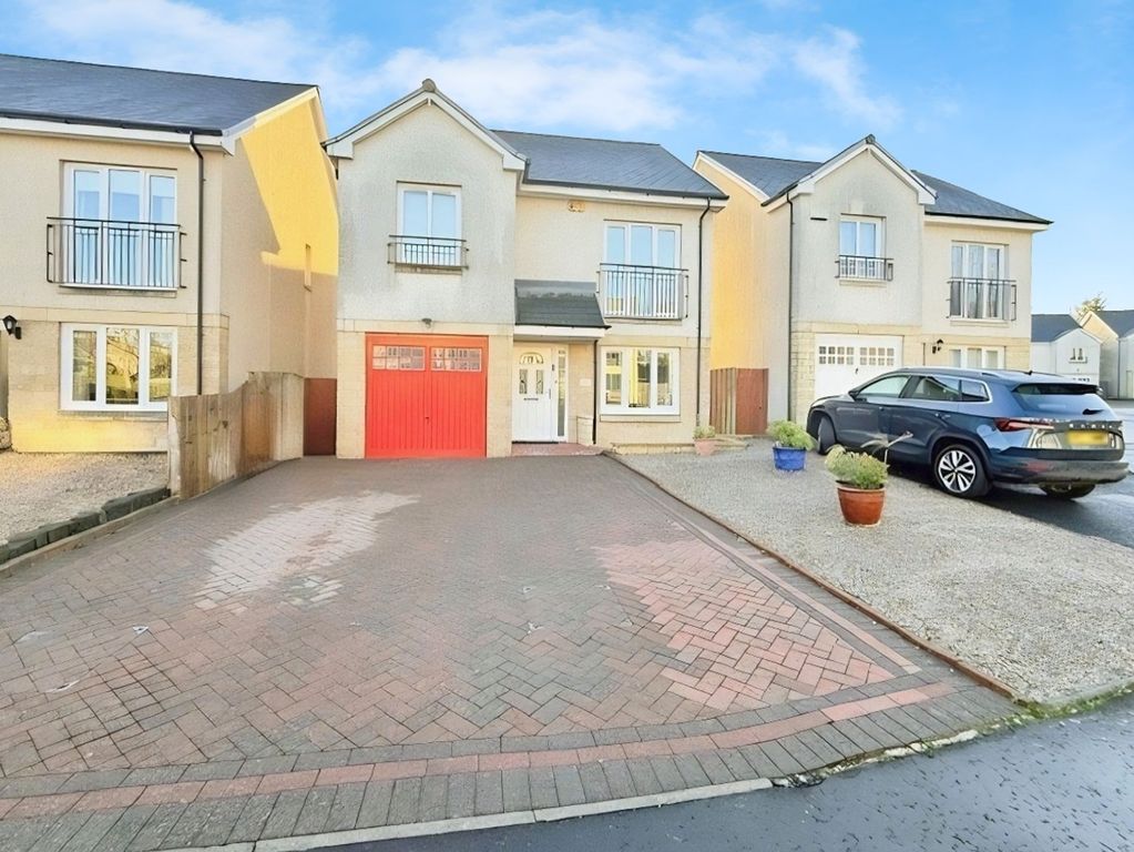 Property photo 1 of 28