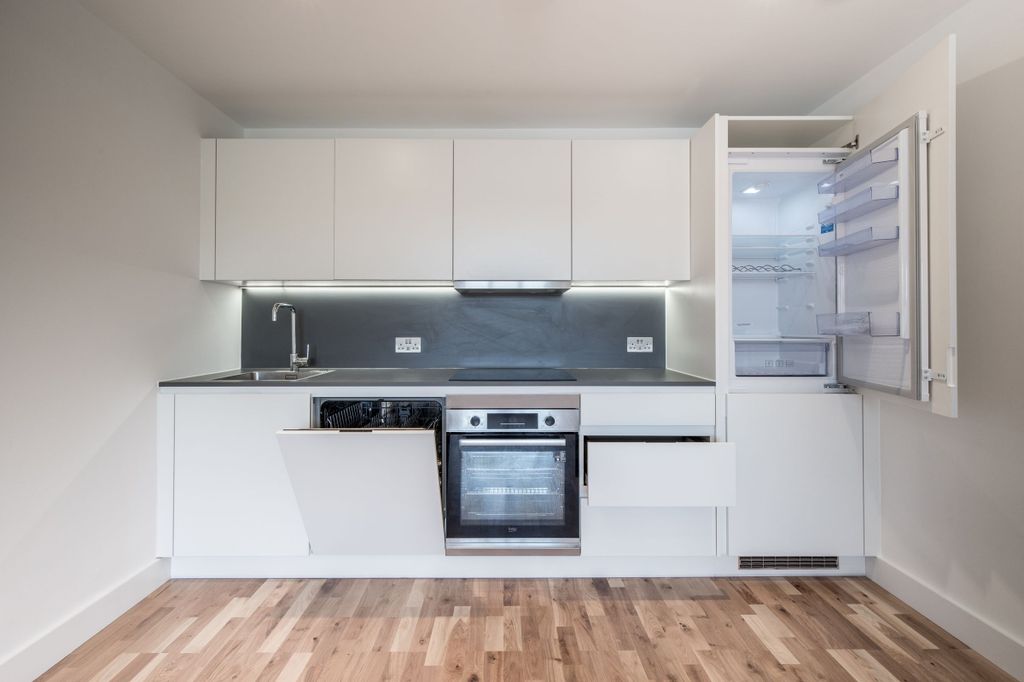 Property photo 1 of 32 Kitchen