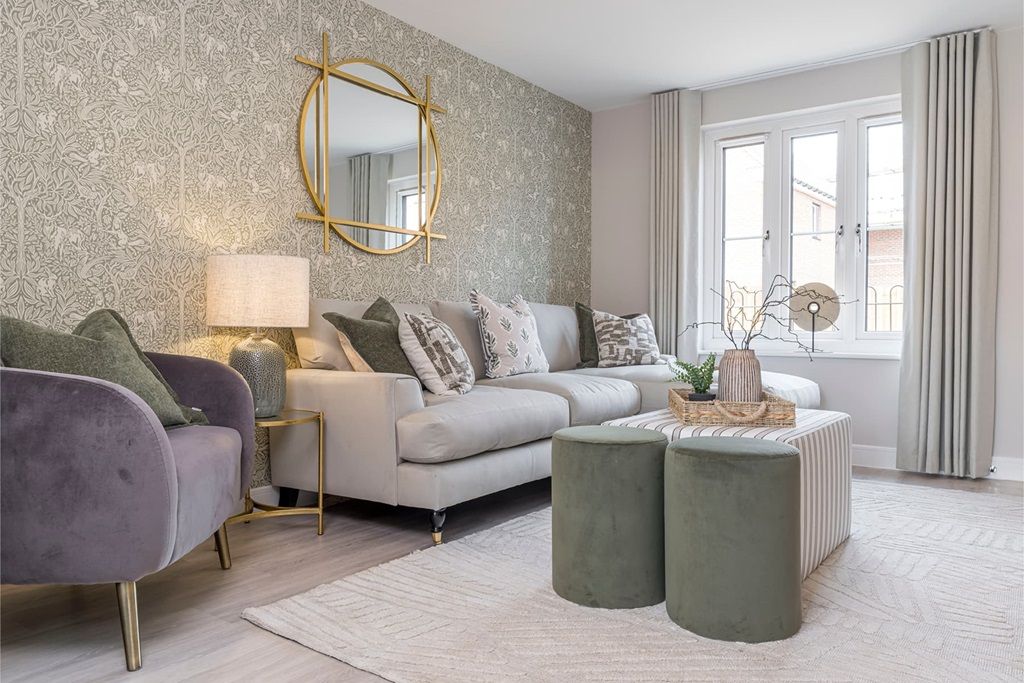 Property photo 3 of 13 Plenty Of Space For All The Family