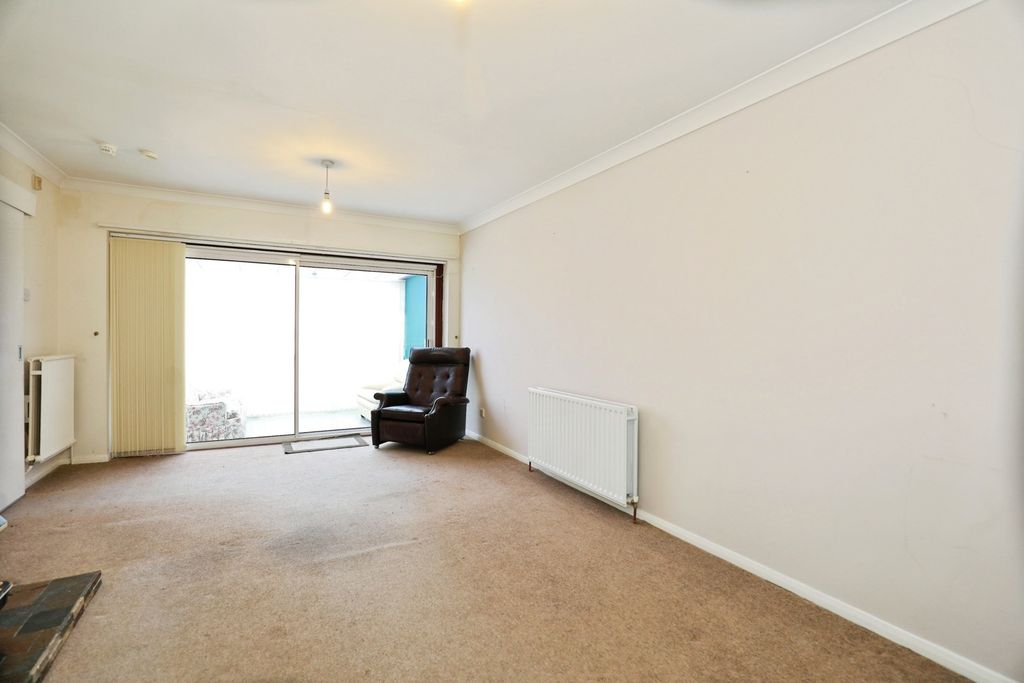 Property photo 2 of 12 Family Room